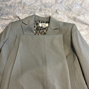 Women’s Suit